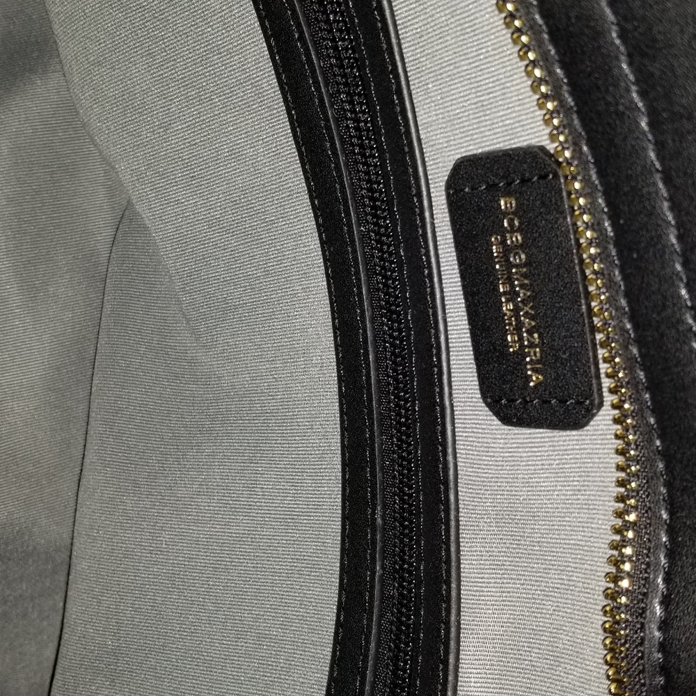 NWOT BCBGMAXAZRIA Marcelina Leather Tote - Picture 8 of 8